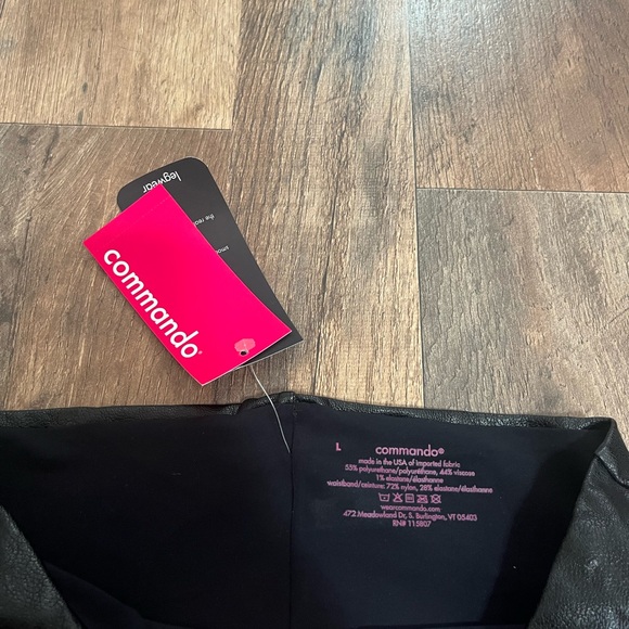 Commando Black Cropped Pants - Picture 4 of 9